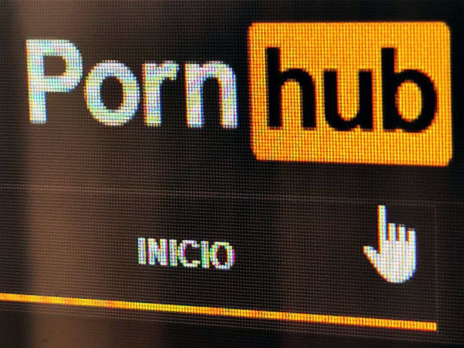 Neonazis ultrarreligiosos le declaran la guerra a muerte a Pornhub y a sus empleados