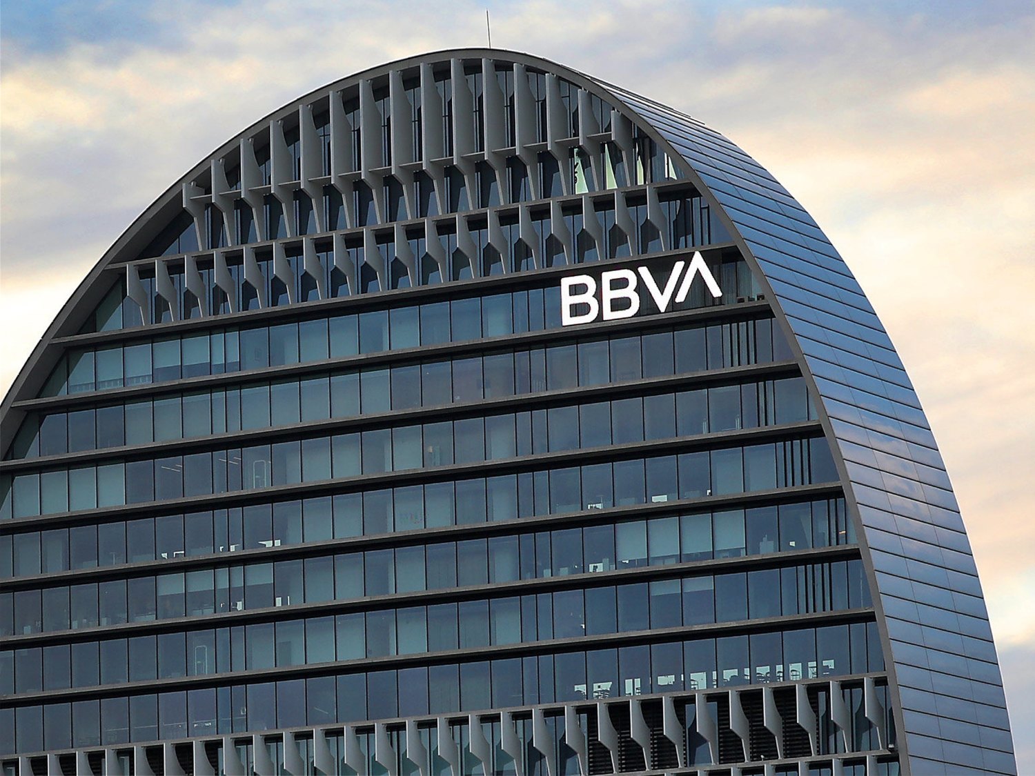 BBVA anuncia un ERE que destruirá 3.798 empleos y el cierre de 530 oficinas