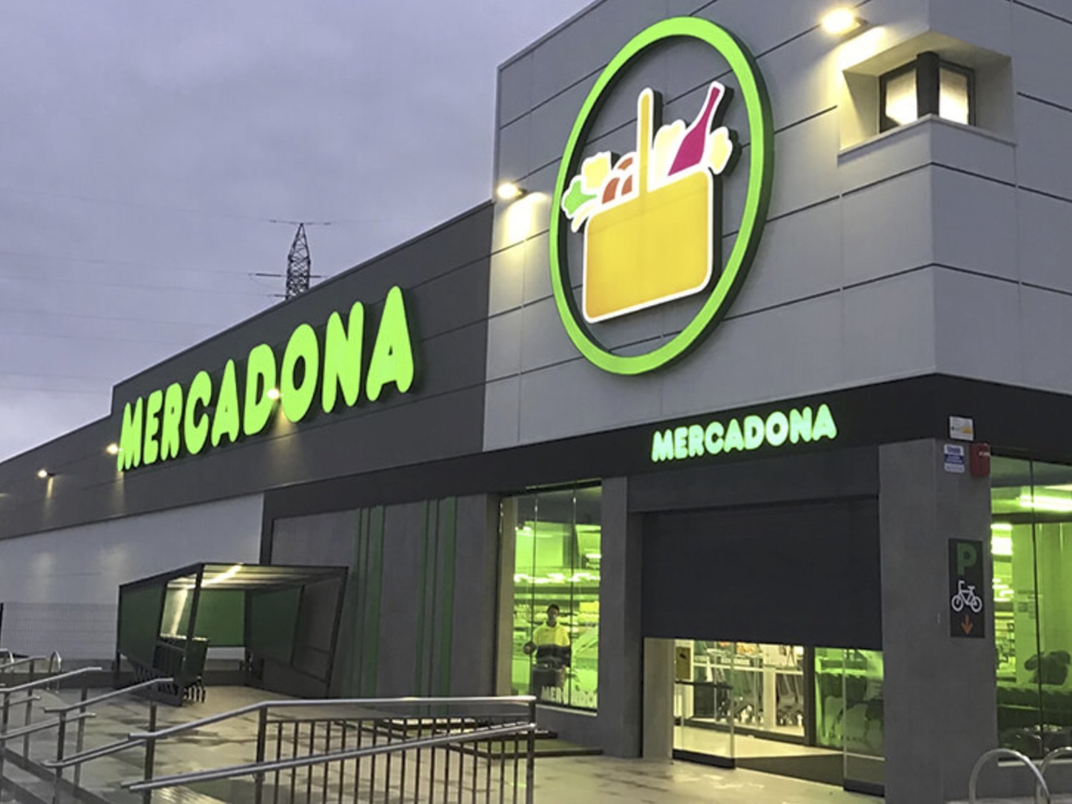 Mercadona retira de la venta estas populares pizzas, dulces y patés de todos sus supermercados