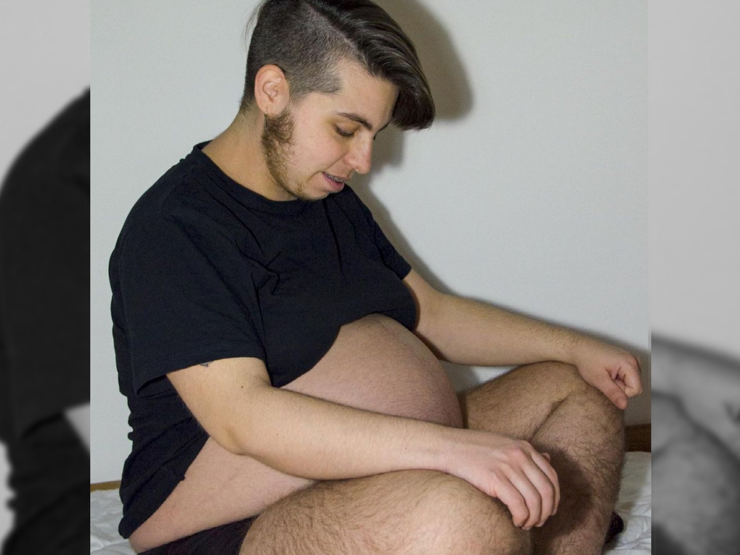 Rubén Castro, hombre trans embarazado, da a luz a su hije Luar