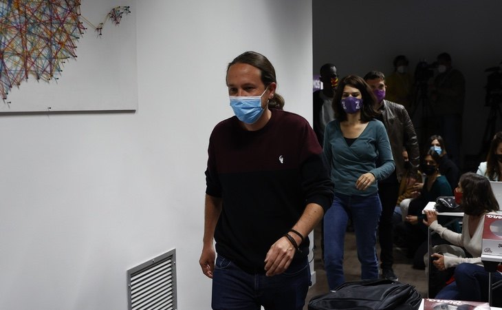 Iglesias busca un cambio tras abandonar la política