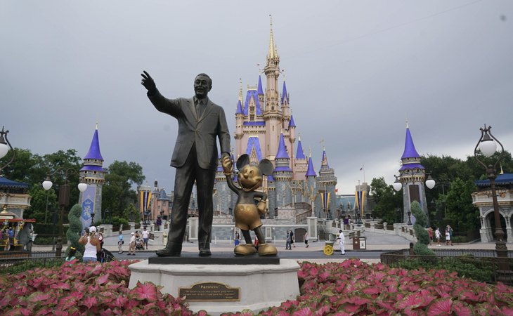 Se prevé que se conserven las Disney Store de los parques temáticos