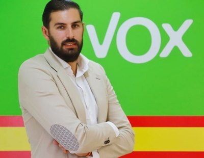 VOX saca su propuesta de poner el himno nacional a diario en las escuelas en Murcia con el apoyo de PP y Cs