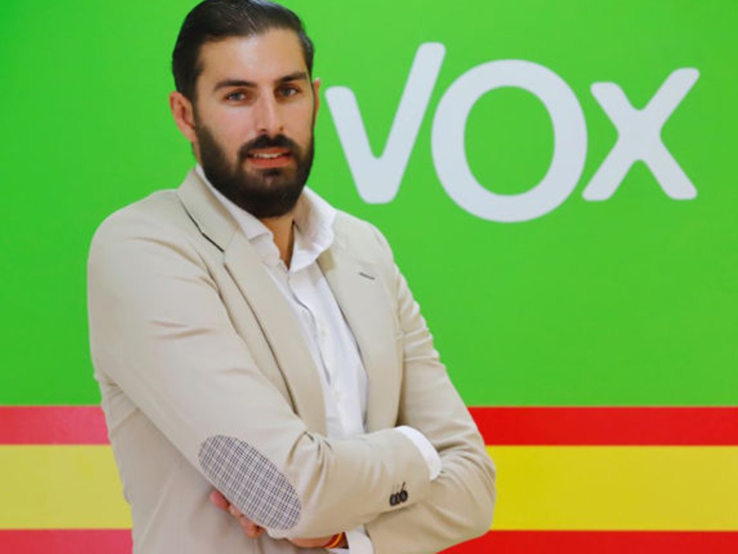 VOX saca su propuesta de poner el himno nacional a diario en las escuelas en Murcia con el apoyo de PP y Cs