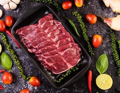 Alerta alimentaria: retiran estos lotes de carne de los supermercados y piden evitar su consumo