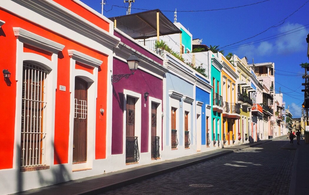 Viejo San Juan destaca por el colorido de sus calles