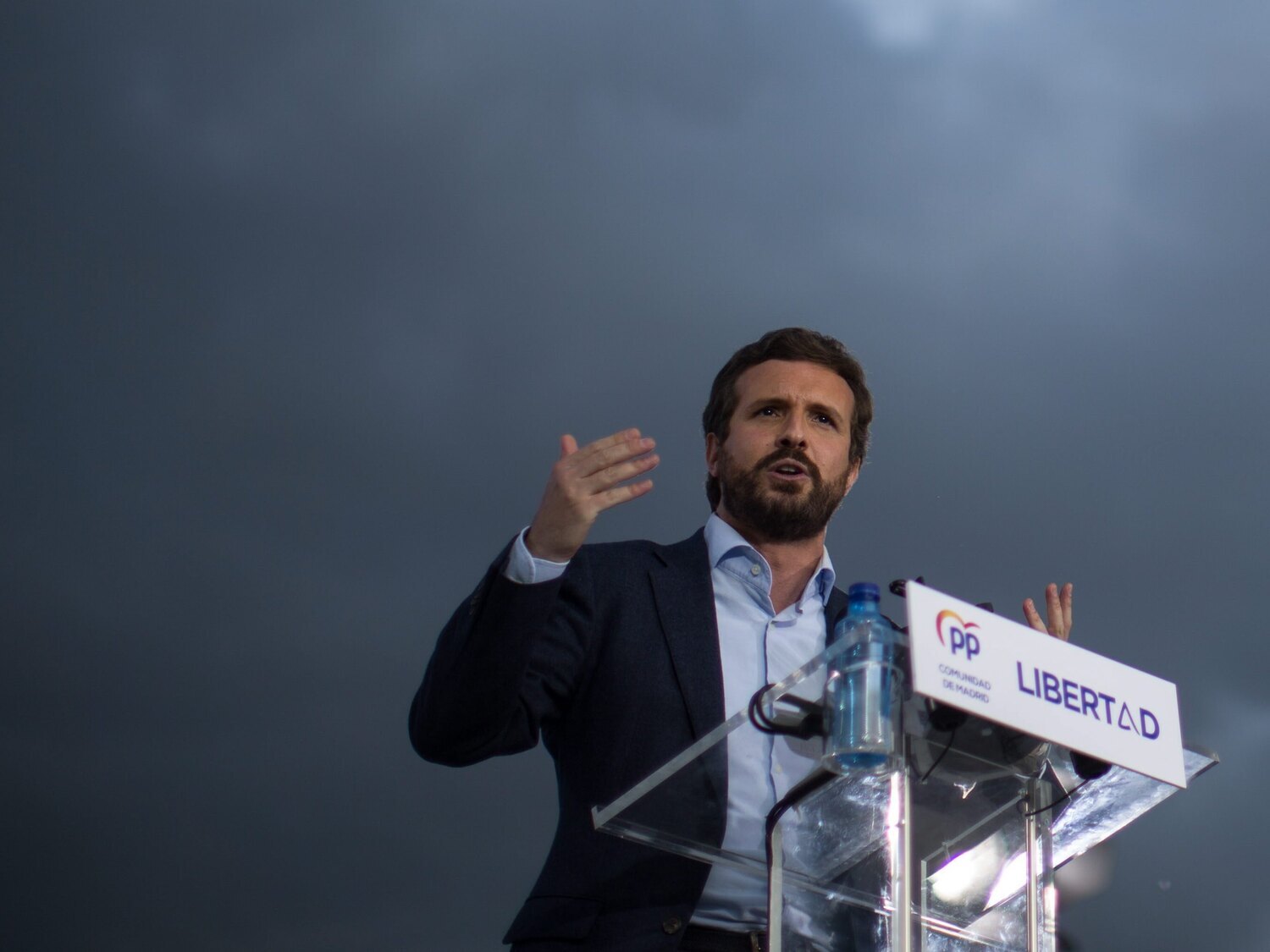 Pablo Casado, el patriota: sus maniobras en Europa para impedir la llegada de los Fondos a España