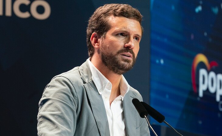 Pablo Casado promete derogar las leyes sociales del Gobierno