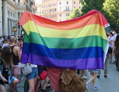 Denuncian un brutal ataque homófobo: atacan a un hombre con un martillo en el Gayxample (Barcelona), que permanece ingresado