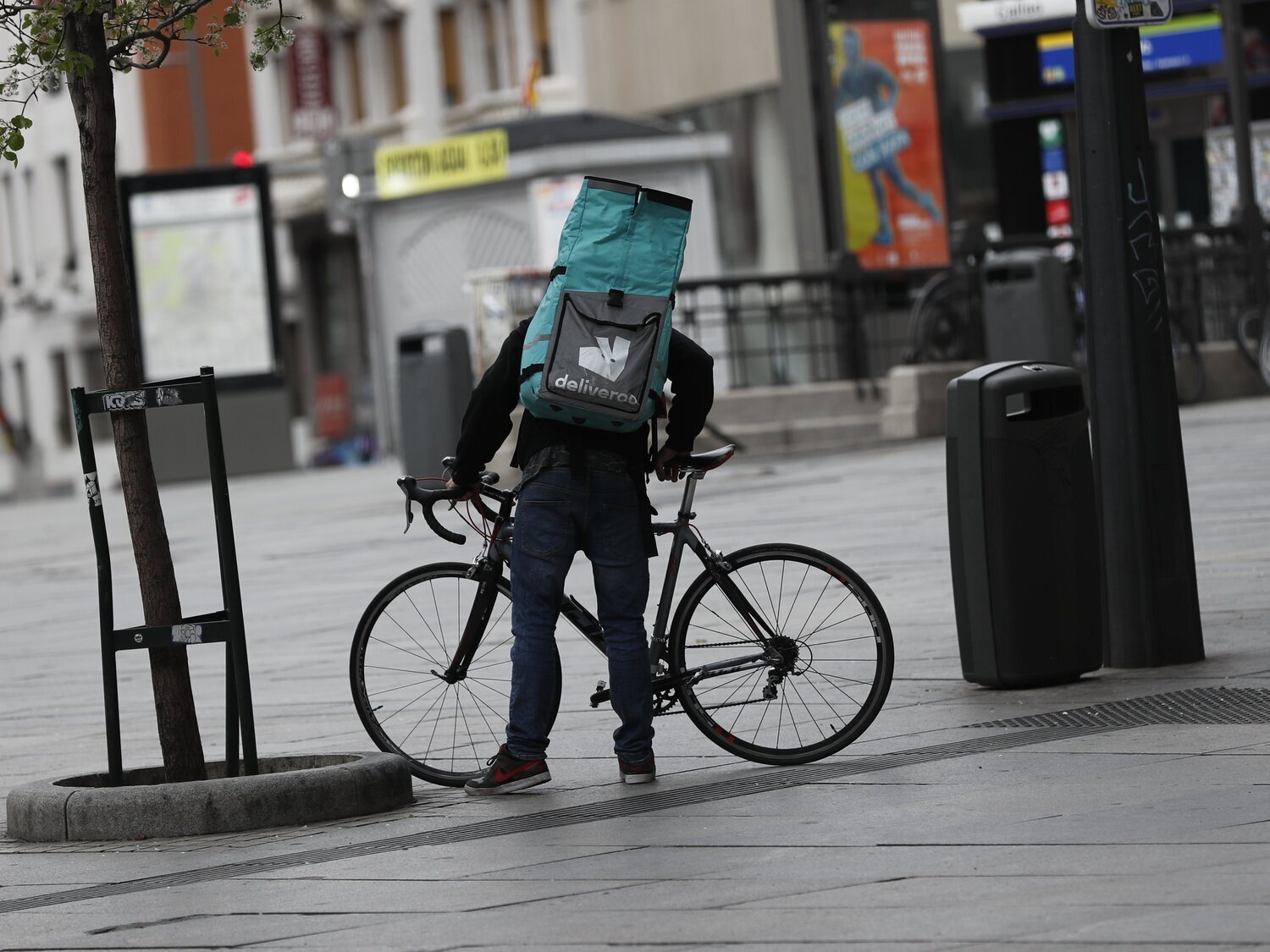 Deliveroo anuncia su intención de cerrar en España antes de la entrada en vigor de la Ley Rider