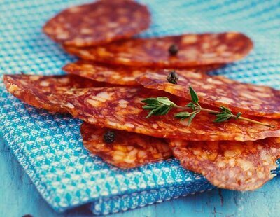 Alerta alimentaria: retiran varios lotes de embutidos del supermercado contaminados con listeria