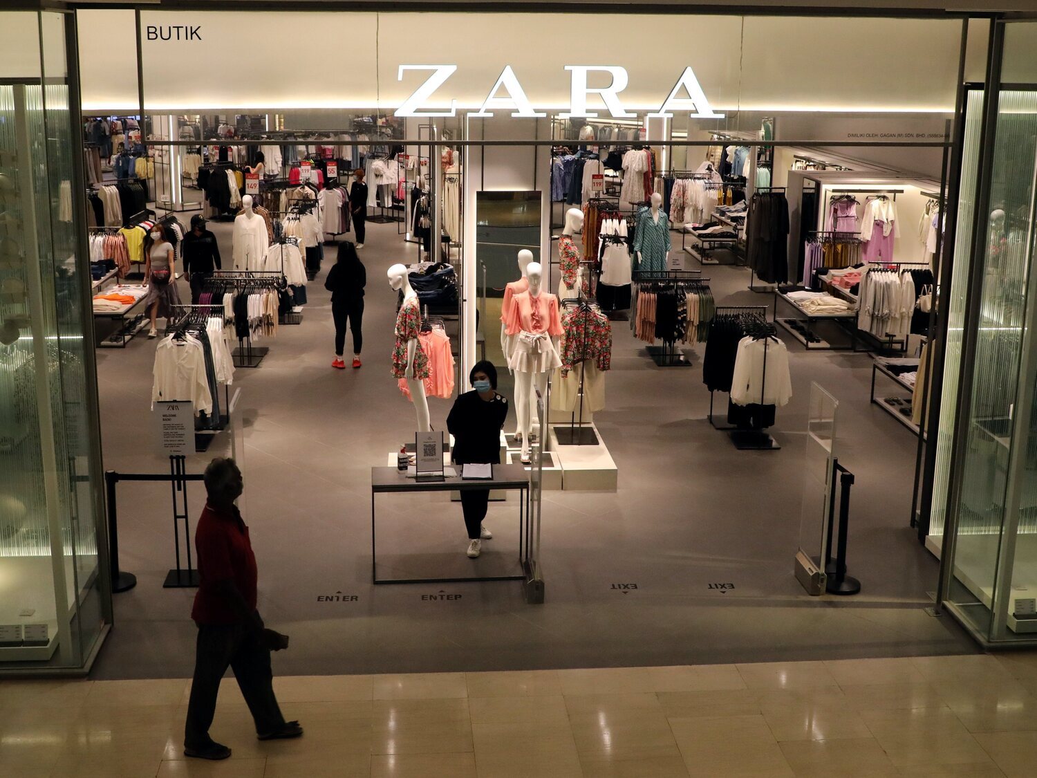 Zara lanza numerosas ofertas de empleo por toda España: así puedes enviar el currículum