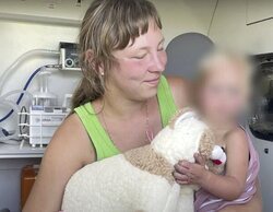 Una niña de 22 meses sobrevive cuatro días completamente sola en un bosque sin agua ni comida