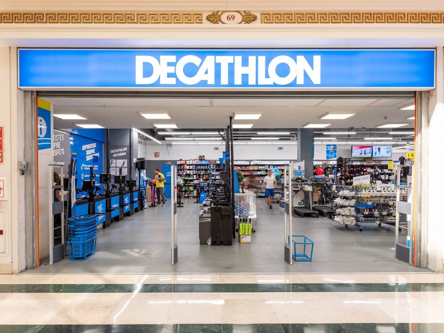 Decathlon retira estos productos energéticos por contener sustancias cancerígenas