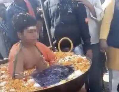 El vídeo de un niño dentro de una olla de agua hirviendo que indigna a las redes: ¿Un truco o habilidad?