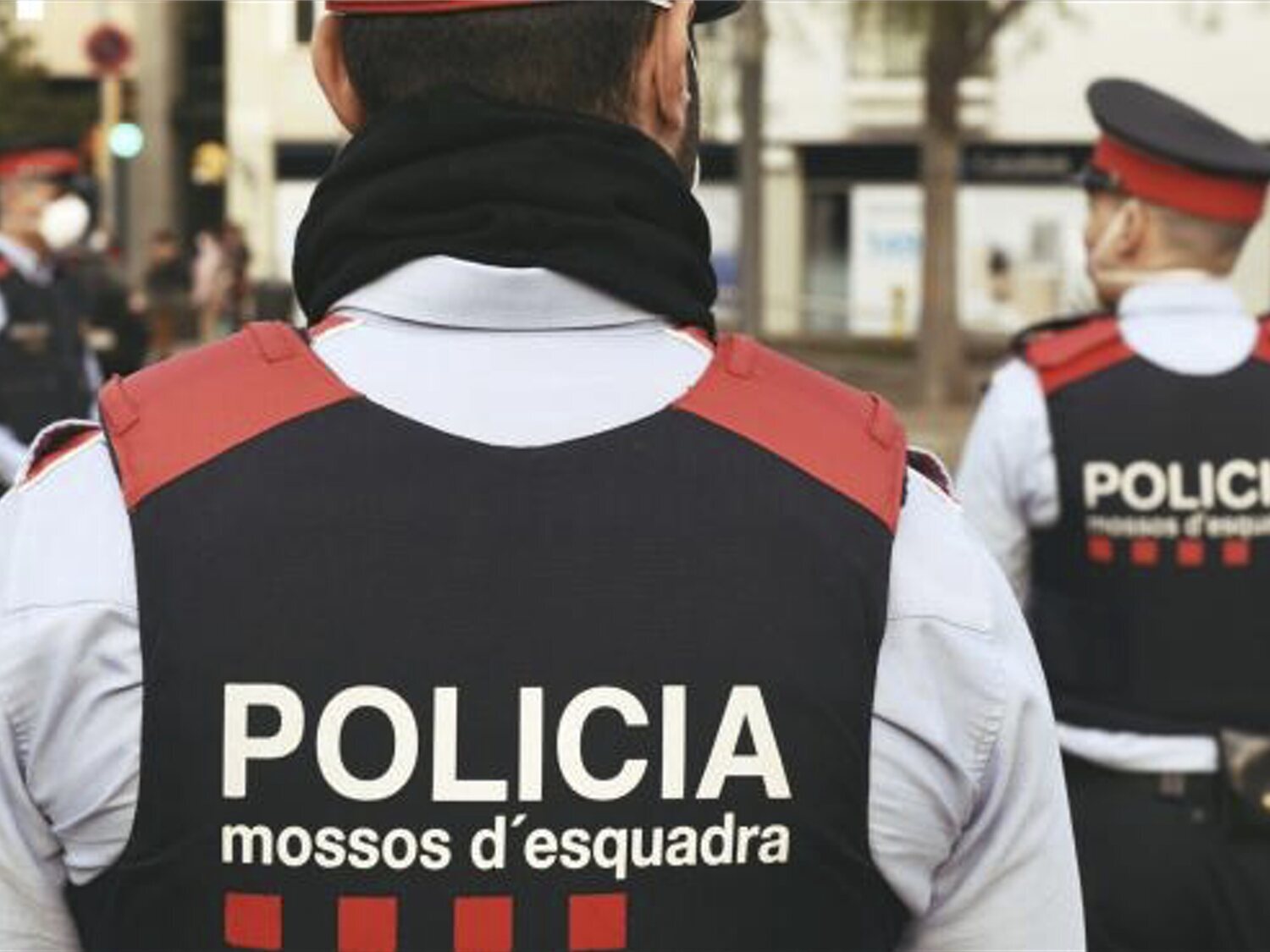 Cuatro individuos agreden sexualmente a una mujer en Mataró mientras paseaba su perro