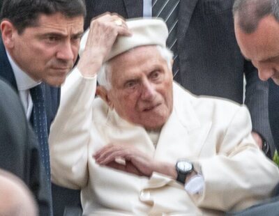 Benedicto XVI reaparece y dice que el matrimonio igualitario es "una deformación de la conciencia"