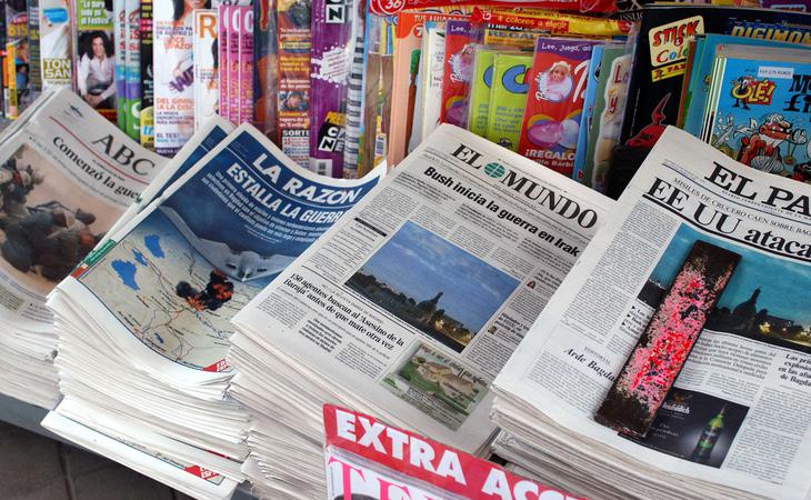 Titulares de la prensa española anunciando el inicio de la guerra