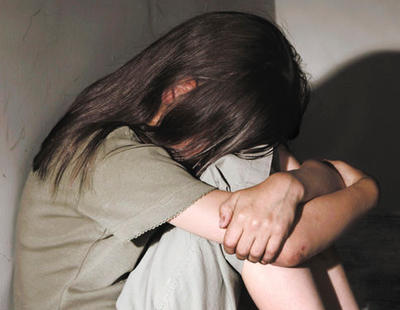 Un niño de 12 años adicto al porno admite haber violado a su hermana pequeña