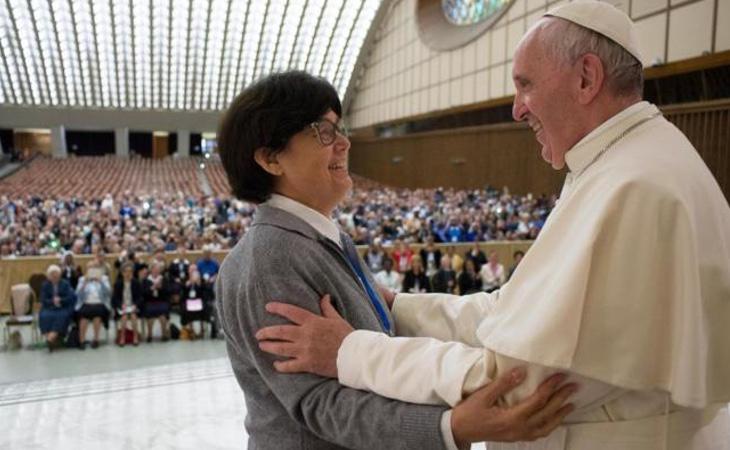 Las mujeres sacerdote tendrán que esperar