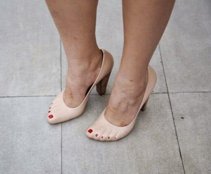 Zapatos con pedicura incluida