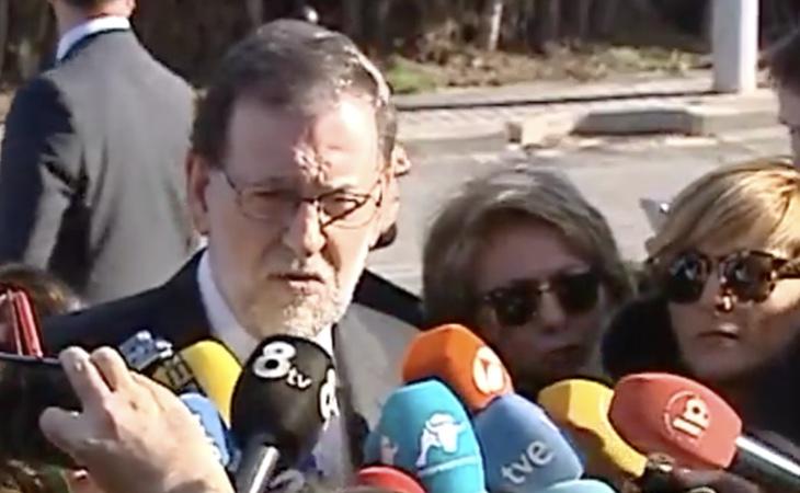 Mariano Rajoy a su llegada al tanatorio