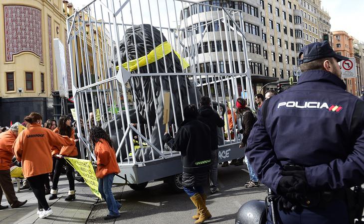 La propuesta se entromete en la labor del Congreso