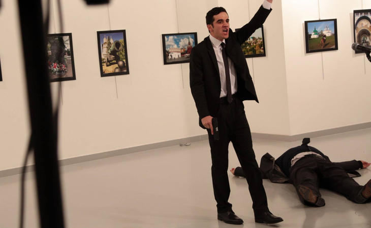 El embajador ruso en Turquía ha sido asesinado