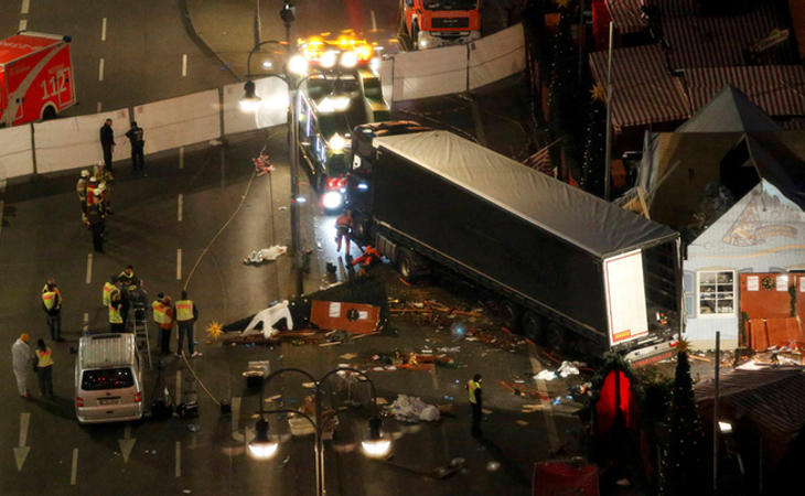 El camión arrolló un mercadillo navideño en Berlín