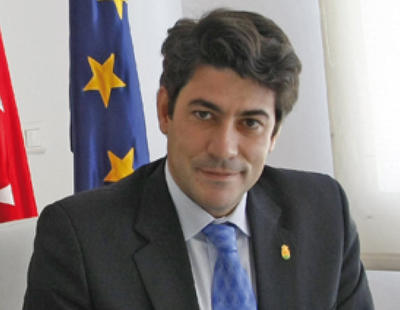 David Pérez (PP), alcalde de Alcorcón, "persigue" a los vecinos que son contrarios a él