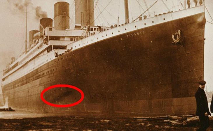 Manchas negras en el Titanic a causa del incendio