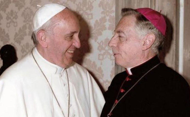 El Papa Francisco y Héctor Aguer en el Vaticano