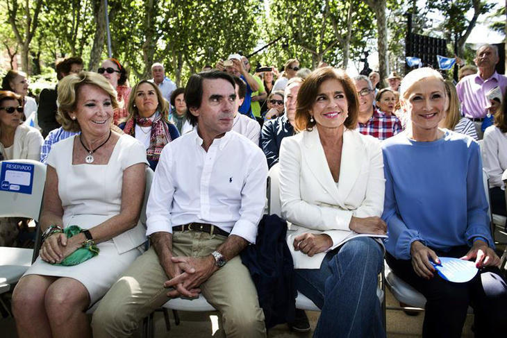 Aznar y Cifuentes, las únicas voces discordantes en el PP