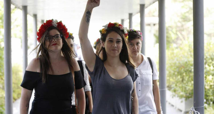 Algunas de las activistas de Femen España