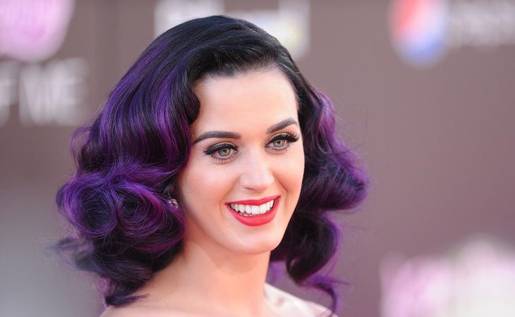 Katy Perry fue muy activa en redes sociales contra el candidato republicano Donald Trump