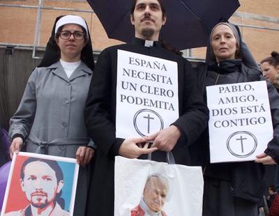 "España necesita un clero podemita": los falsos 'cleroflautas' con fe en Pablo Iglesias