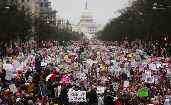 500.000 mujeres se reunieron en Washington para protestar contra Trump