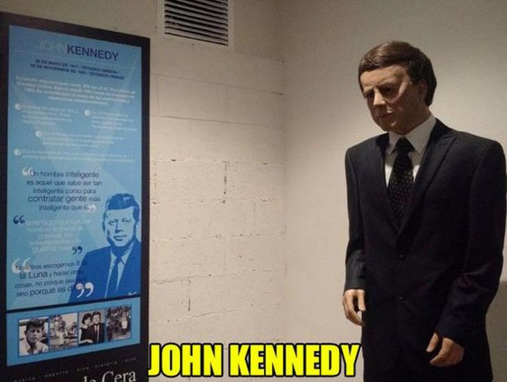 Si John Kennedy levantara la cabeza...