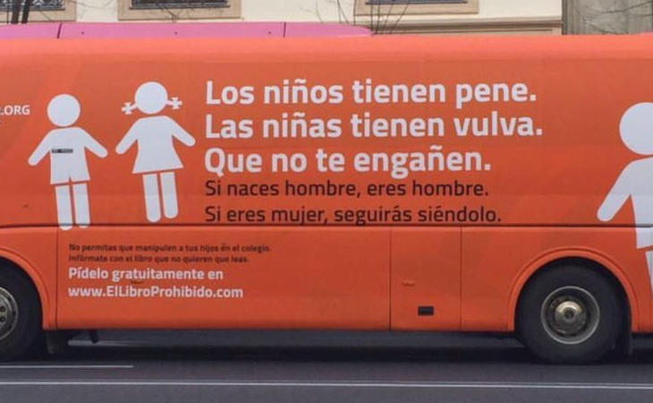 El autobús del odio de Hazte Oir