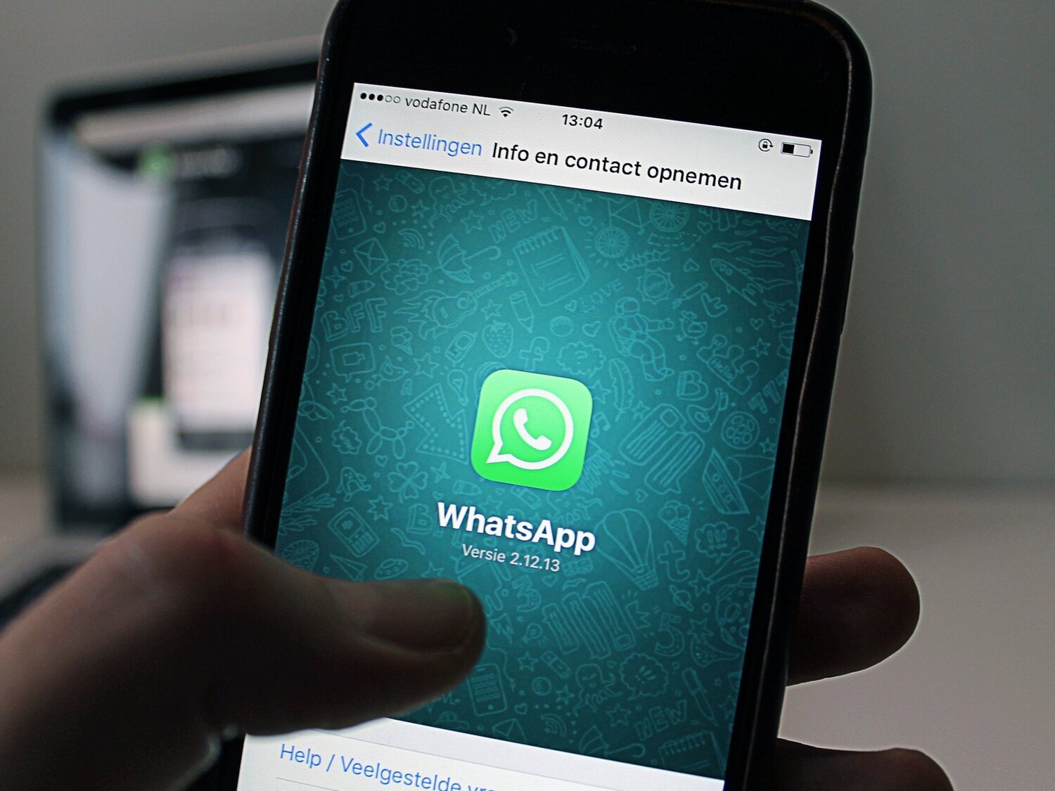 WhatsApp: la multa a la que te enfrentas por añadir a alguien en un grupo sin su permiso
