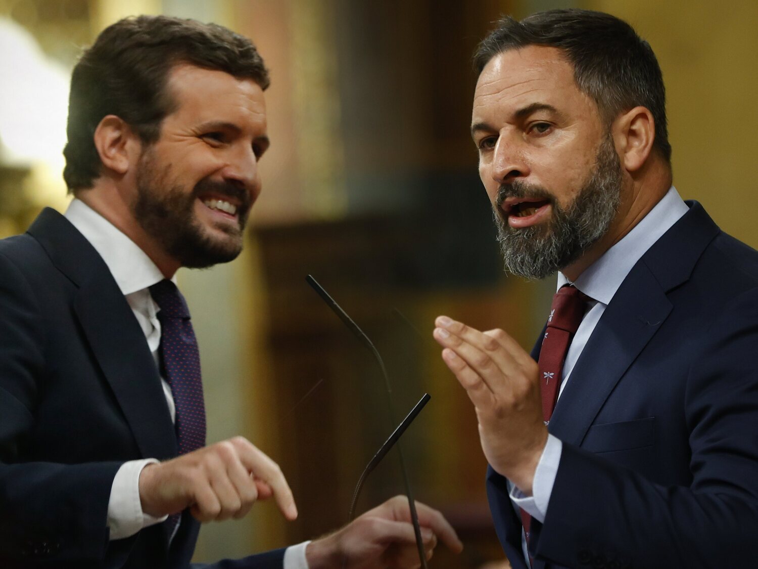 VOX advierte a Casado que exigirá entrar a gobernar con el PP