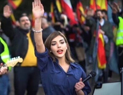 Isabel Peralta, la líder falangista del discurso de la División Azul, se marcha a Alemania becada por un partido nazi