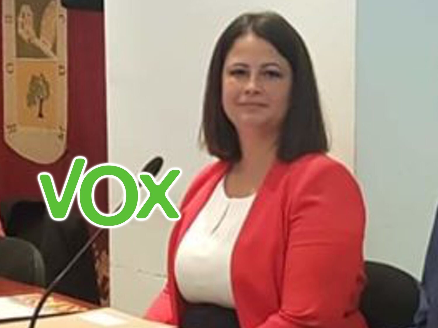 La portavoz de VOX en Bormujos abandona el partido tras anunciar su boda con una mujer migrante