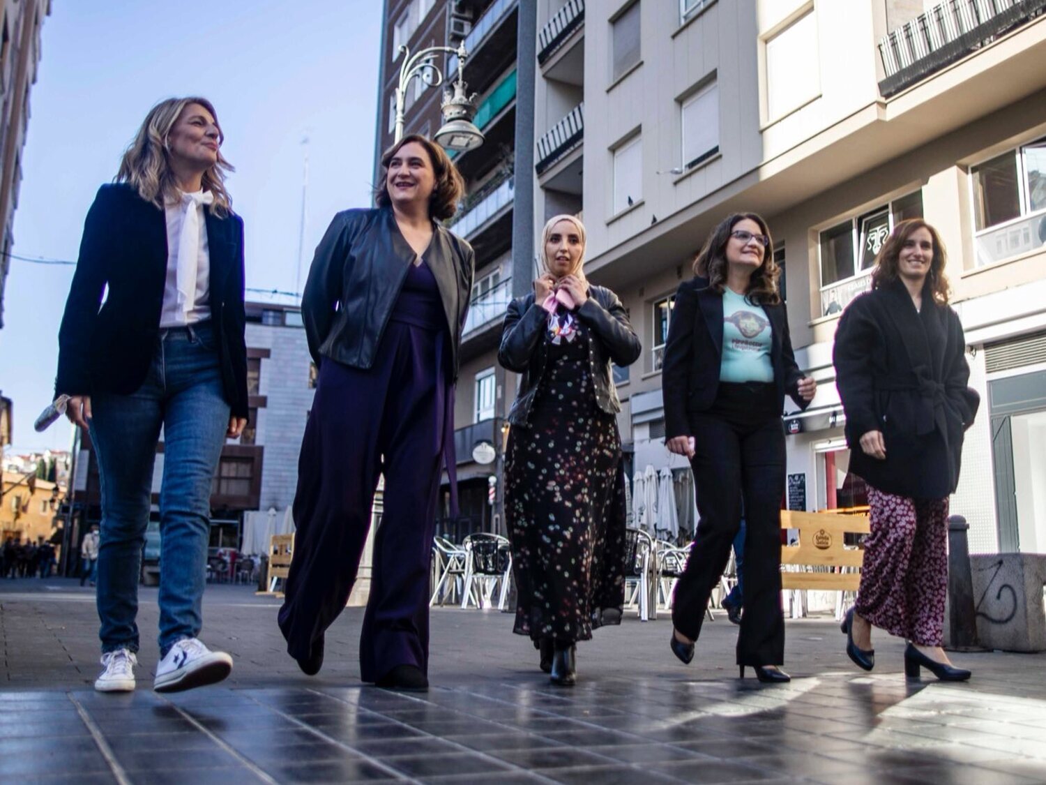 La manipulación de Antena 3 y laSexta con el acto 'Otras políticas' de Yolanda Díaz: cambiando aplausos por abucheos