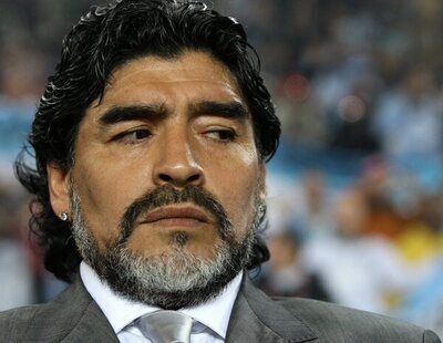 Una exnovia de Maradona revela que la violó