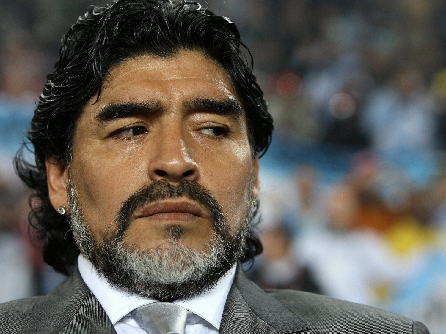 Una exnovia de Maradona revela que la violó