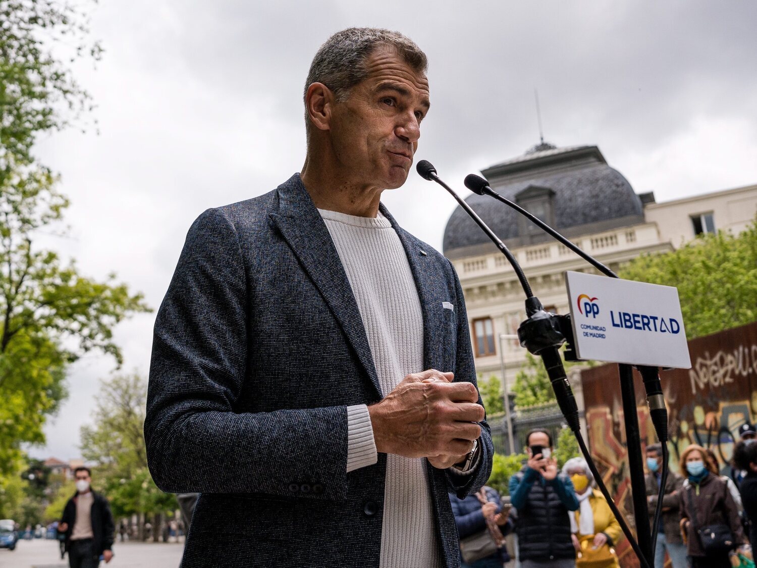 Toni Cantó pide un ascenso a la cúpula del PP tras estar a disgusto con la Oficina del Español