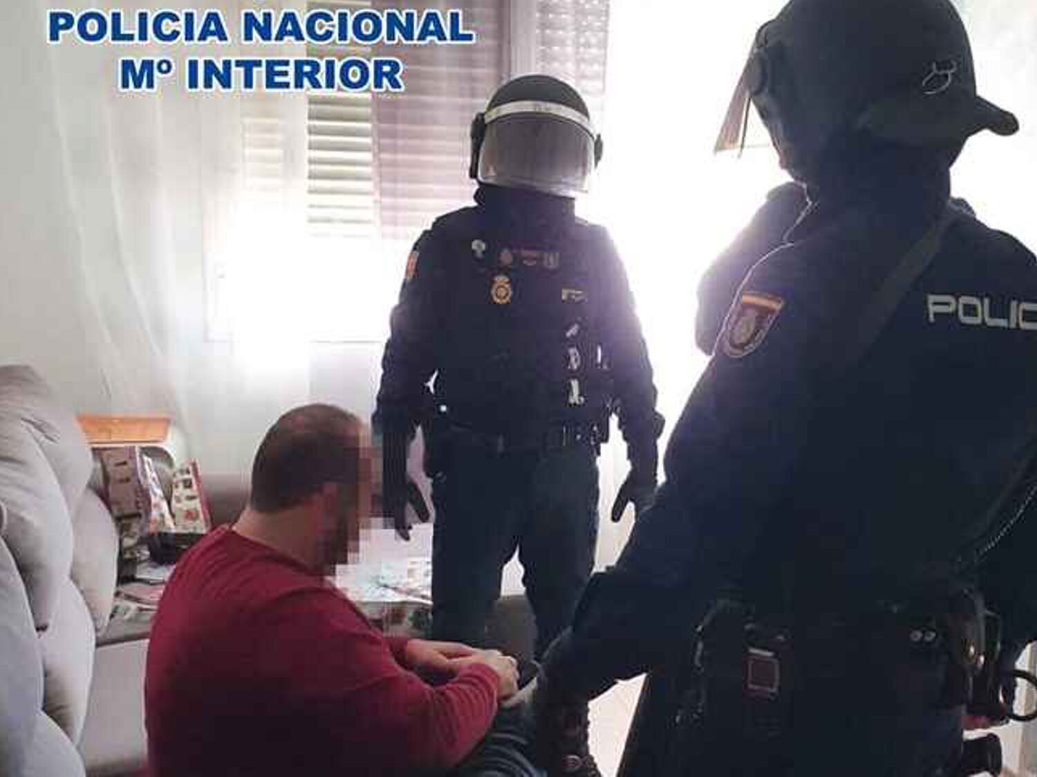 La Policía localiza tras cuatro años encerrado en su casa al violador de un niño discapacitado