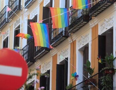 Multa de 480 euros al joven de Malasaña que denunció la falsa agresión homófoba