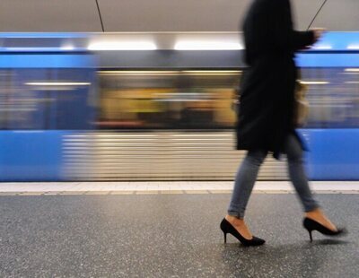 Detenido por lanzar a una mujer a las vías del Metro en Barcelona